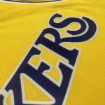 Camisola masculina amarela do Los Angeles Lakers, com o número #39, em comemoração ao 75.º aniversário, com Dwight Howard