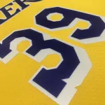 Camisola masculina amarela do Los Angeles Lakers, com o número #39, em comemoração ao 75.º aniversário, com Dwight Howard