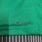Camiseta de hombre verde «Kyrie Irving #11» del 75.º aniversario de los Boston Celtics