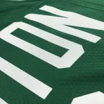 Camiseta de hombre verde «Kyrie Irving #11» del 75.º aniversario de los Boston Celtics