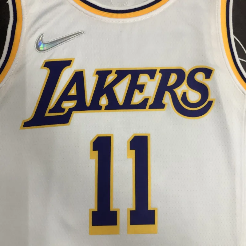 Camiseta de hombre blanca Kyrie Irving #11 del 75.º aniversario de Los Angeles Lakers