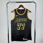 Los Angeles Lakers Luka Doncic #77 Schlangenleder Herren-Trikot Los Angeles Lakers Luka Doncic #77 Snakeskin Men’s Jersey