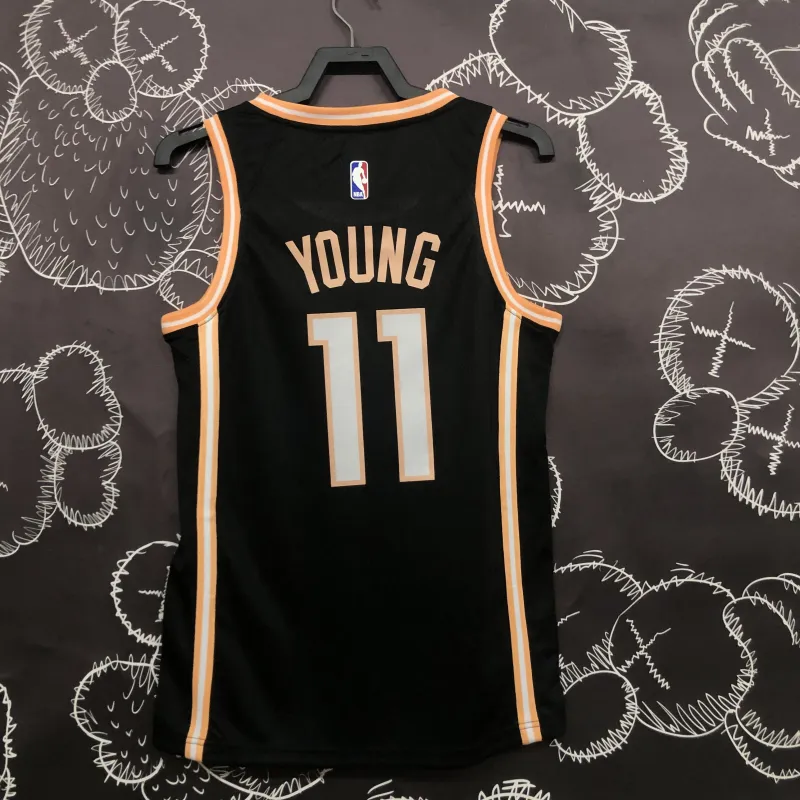 Atlanta Hawks Maglia Nera Trae Young #11 | Maglia NBA Swingman