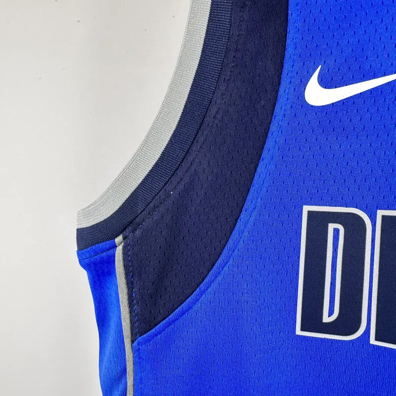 Dallas Mavericks Kyrie Irving #11 Youth Blue Jersey