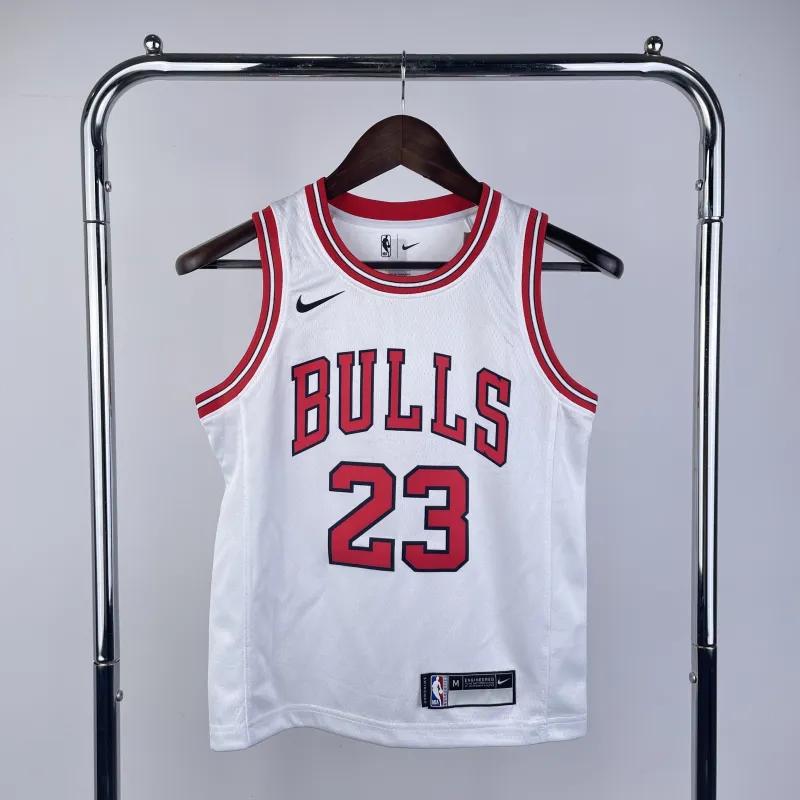 Chicago Bulls Michael Jordan #23 Youth White Jersey