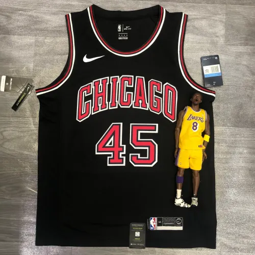 Camisola de homem dos Chicago Bulls Michael Jordan #45