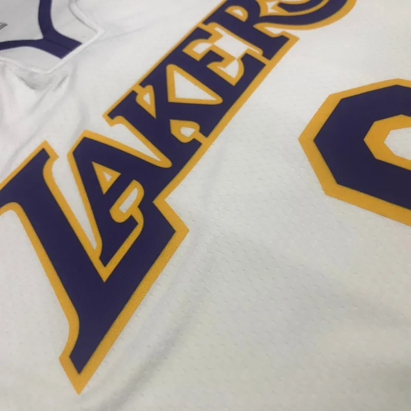 Los Angeles Lakers V-Neck Kyle Kuzma #0 White Men’s Jersey