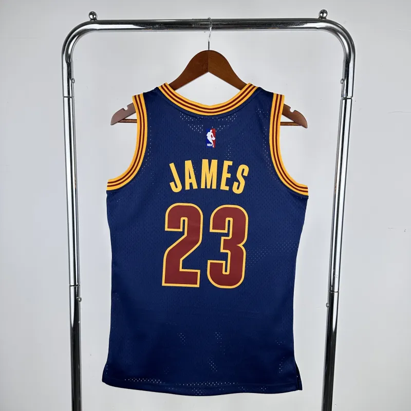 2016/17 Cleveland Cavaliers Mitchell & Ness Classic LeBron James #23 Men’s Jersey