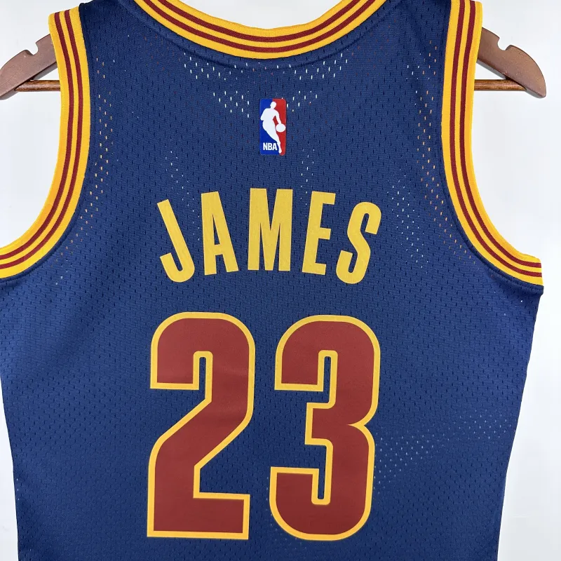 2016/17 Cleveland Cavaliers Mitchell & Ness Classic LeBron James #23 Men’s Jersey