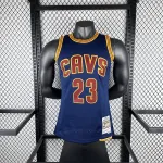 2016/17 Cleveland Cavaliers Mitchell & Ness Classic LeBron James #23 Men’s Jersey