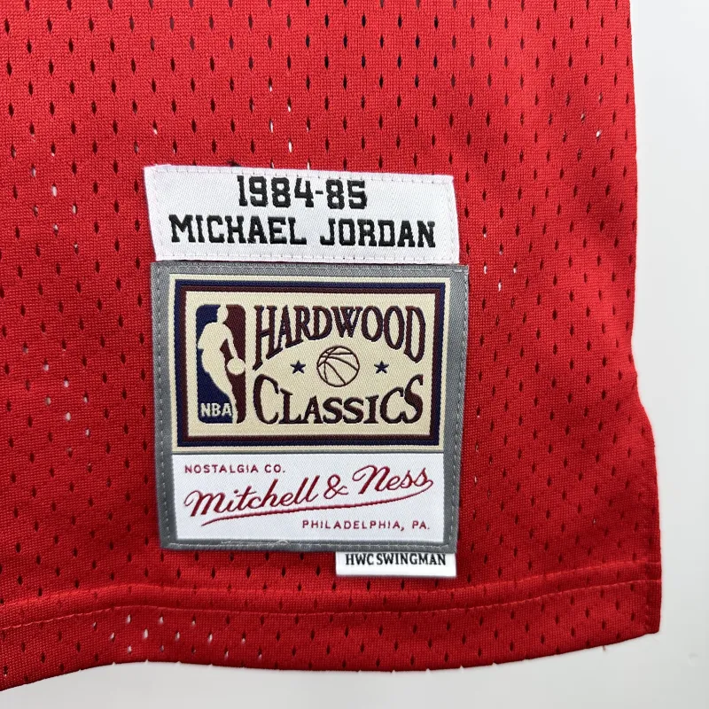 1984/85 Chicago Bulls Mitchell & Ness Retro Michael Jordan #23 Men’s Jersey