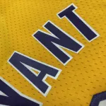 Los Angeles Lakers Mitchell & Ness Retro V-Neck Kobe Bryant #8 Yellow Camiseta de hombre