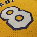Los Angeles Lakers Mitchell & Ness Retro V-Neck Kobe Bryant #8 Yellow Camiseta de hombre