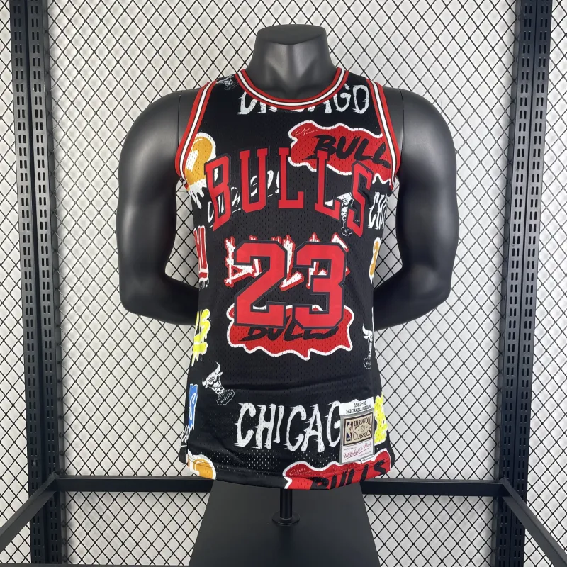 Chicago Bulls Mitchell & Ness Retro Michael Jordan #23 Camisola para homem