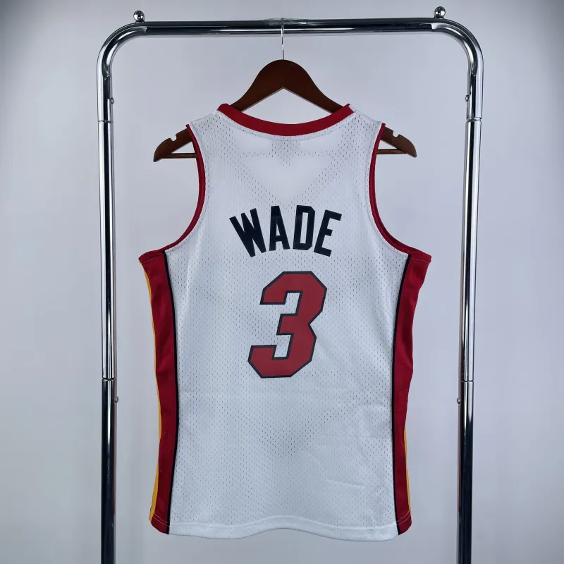 Miami Heat Mitchell & Ness Retro Dwyane Wade #3 Men’s Jersey