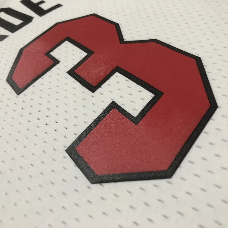 Miami Heat Mitchell & Ness Retro Dwyane Wade #3 Men’s Jersey