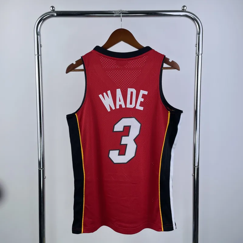 Miami Heat Mitchell & Ness Retro Dwyane Wade #3 Men’s Jersey
