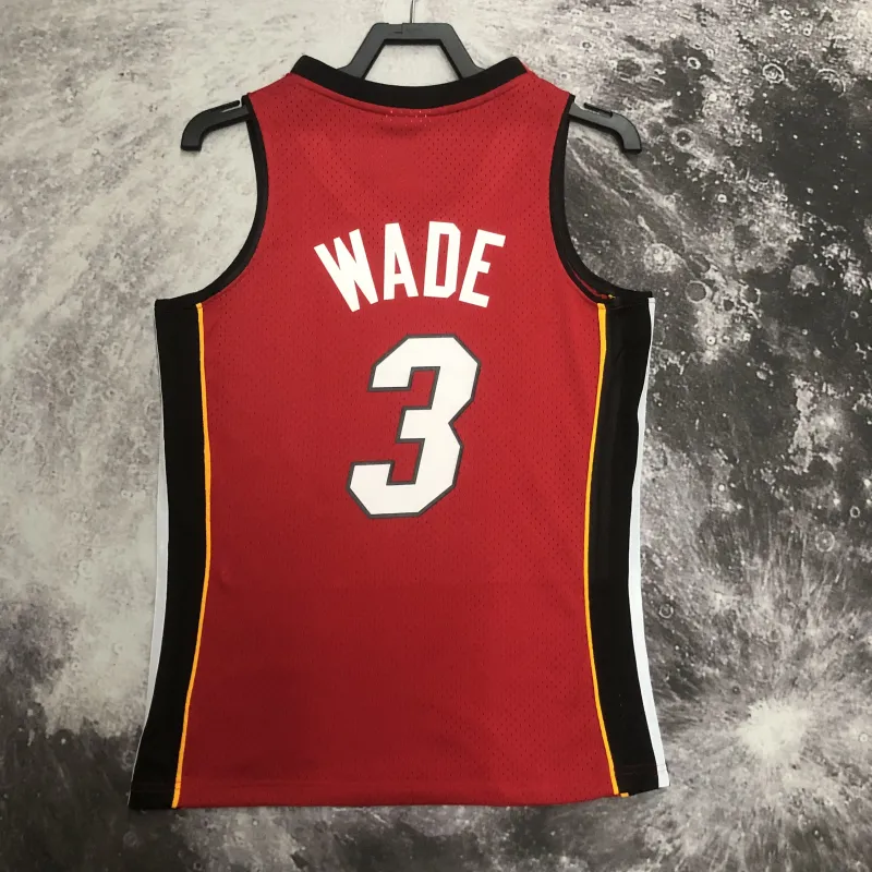 Miami Heat Mitchell & Ness Retro Dwyane Wade #3 Men’s Jersey