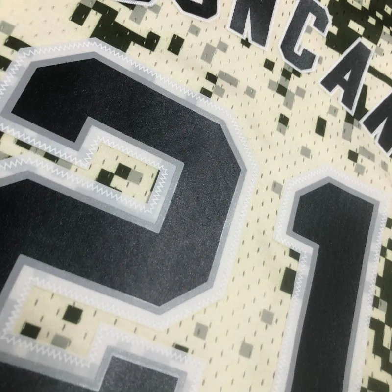 San Antonio Spurs Mitchell & Ness Retro Tim Duncan #21 Jersey | NBA Swingman Jersey