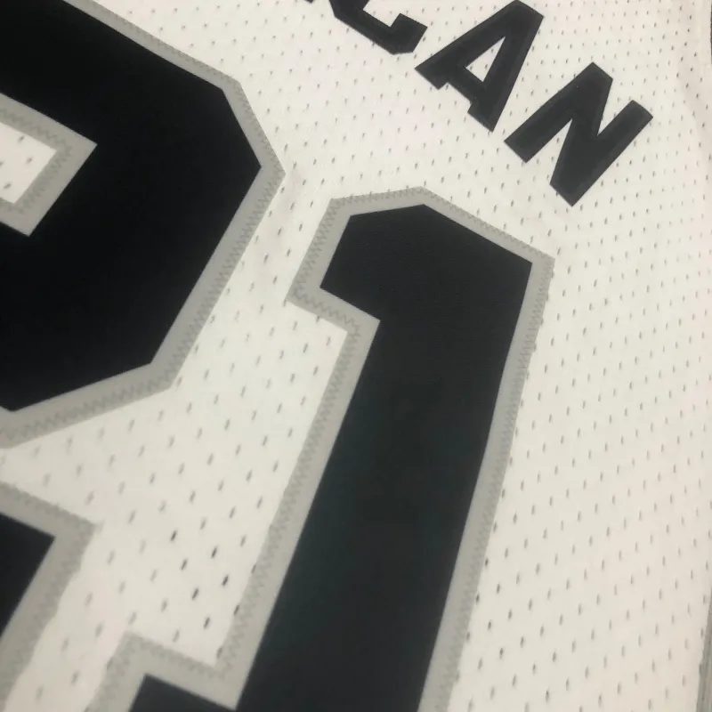 1998/99 San Antonio Spurs Mitchell & Ness Retro White Tim Duncan #21 Jersey | NBA Swingman Jersey