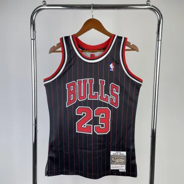 Chicago Bulls Mitchell & Ness Retro Michael Jordan #23 Men's Jersey