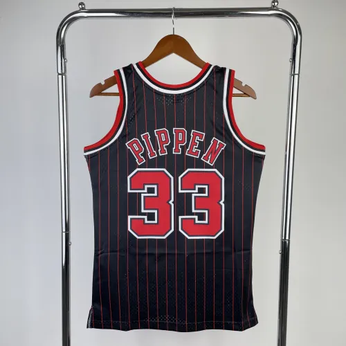 Chicago Bulls Mitchell & Ness Retro Michael Jordan #23 Men’s Jersey