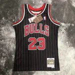 Chicago Bulls Mitchell & Ness Retro Michael Jordan #23 Men’s Jersey