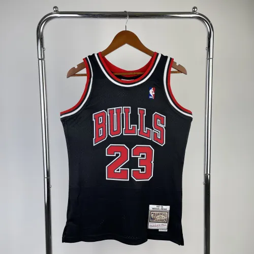 Camiseta Chicago Bulls Mitchell & Ness Retro Michael Jordan #23 Hombre