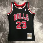 Chicago Bulls Mitchell & Ness Retro Michael Jordan #23 Men's Jersey