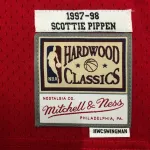 Chicago Bulls Mitchell & Ness Retro Scottie Pippen #33 Men’s Jersey