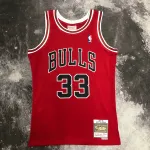 Chicago Bulls Mitchell & Ness Retro Scottie Pippen #33 Men’s Jersey
