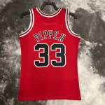 Chicago Bulls Mitchell & Ness Retro Scottie Pippen #33 Men’s Jersey