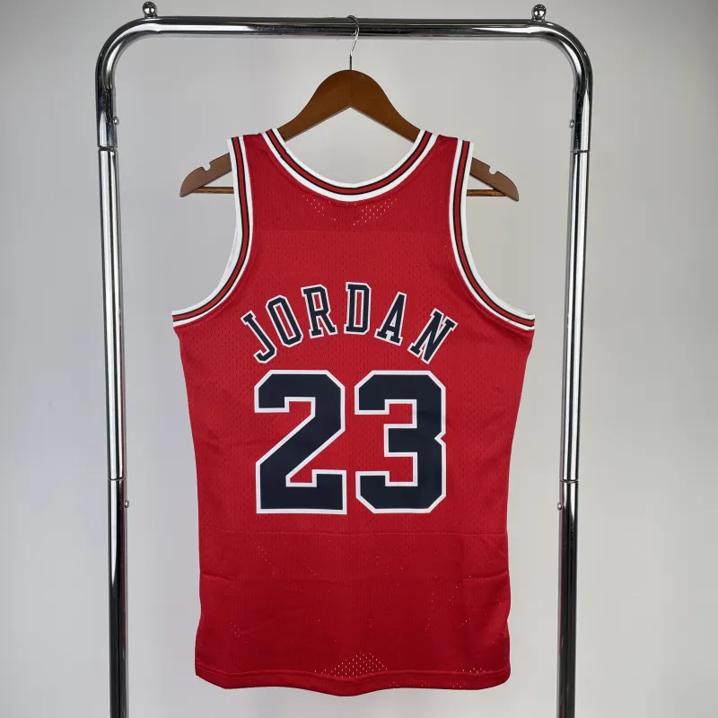 Chicago Bulls Mitchell & Ness Retro Michael Jordan #23 Men’s Jersey