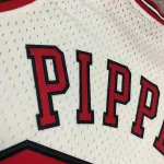 Maglia da uomo Chicago Bulls Mitchell & Ness Retro Scottie Pippen #33