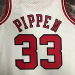 Maglia da uomo Chicago Bulls Mitchell & Ness Retro Scottie Pippen #33