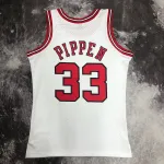 Maglia da uomo Chicago Bulls Mitchell & Ness Retro Scottie Pippen #33