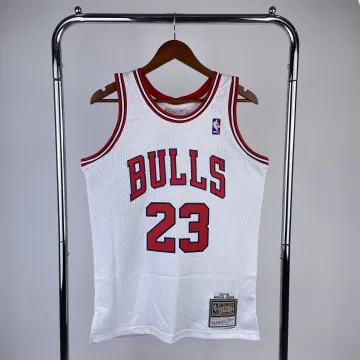 Chicago Bulls Mitchell & Ness Retro Michael Jordan #23 Men's Jersey