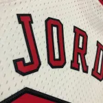 Chicago Bulls Mitchell & Ness Retro Michael Jordan #23 Men’s Jersey