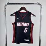 Maillot noir LeBron James à col en V pour enfant Miami Heat #6 Miami Heat V-Neck LeBron James #6 Youth Black Jersey