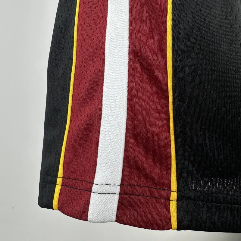 Miami Heat V-Neck LeBron James #6 Youth Black Jersey