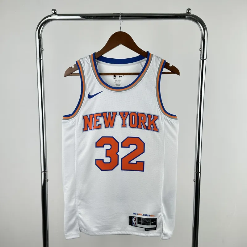 New York Knicks White Karl-Anthony Towns #32 Jersey | NBA Swingman Jersey