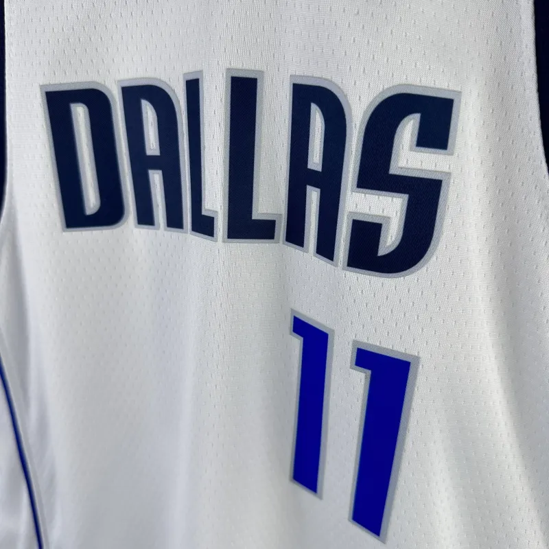 Dallas Mavericks Kyrie Irving #11 Youth White Jersey