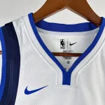 Dallas Mavericks Kyrie Irving #11 Youth White Jersey