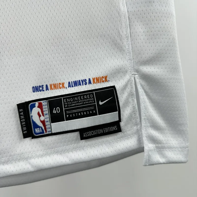 Jersey Mikal Bridges #25 branco dos New York Knicks | Jersey Swingman da NBA
