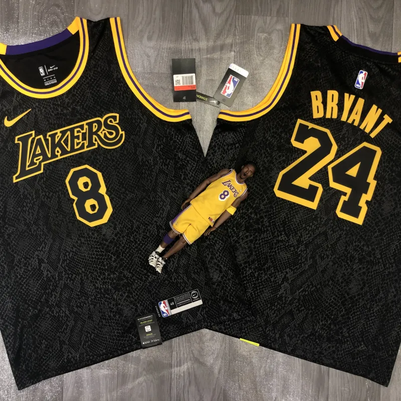 Los Angeles Lakers Kobe Bryant Men’s Jersey