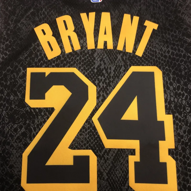 Los Angeles Lakers Kobe Bryant Men’s Jersey