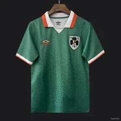 2025 Maillot de Irlanda verde con dibujo de nudo celta y ribete naranja - foto del producto US24.99 - 2025 Jersey Irlanda Verde con Nudo Celta y Ribetes Naranjas