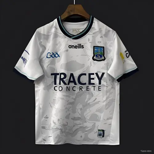 2026 Fermanagh GAA Wit met grijs camouflagepatroon Jersey