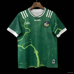 25/26 Limerick GAA – Grünes Heimtrikot mit Shannon-Fluss-Motiv – Produktfoto 24,99 US-Dollar – 25/26 Limerick GAA, grün mit Shannon-Fluss-Muster, Heimtrikot
