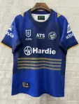 25/26 Maglia Parramatta Eels blu con strisce dorate Maglia 25/26 Parramatta Eels blu con strisce oro